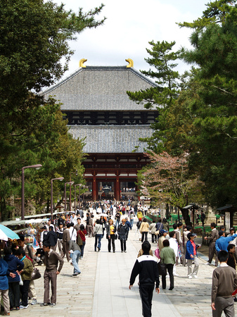 The gates of Todai-ji