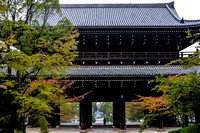 Sanmon Gate (三門) at Chion-in (知恩院)