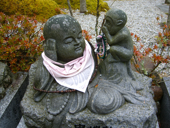 Buddha and Saru