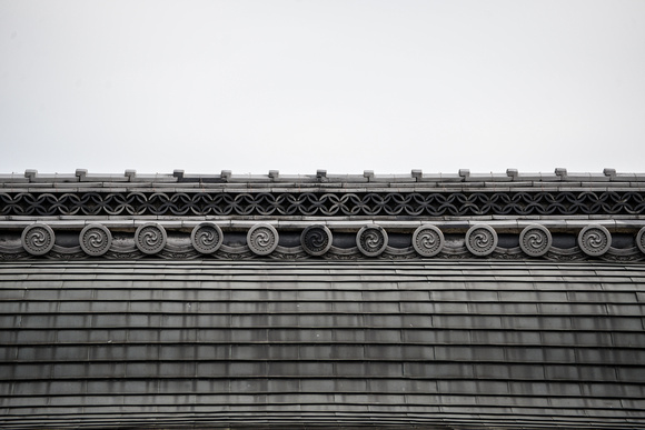 Traditional roof