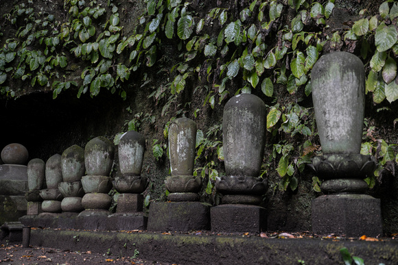 Cemetery of Jochiji